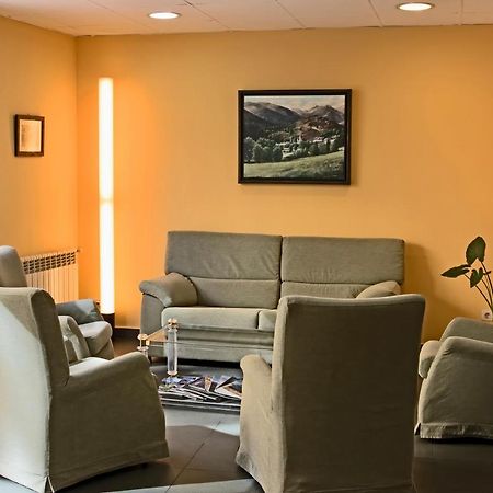 Pensio La Creu Hotell Esterri d'Àneu Exteriör bild